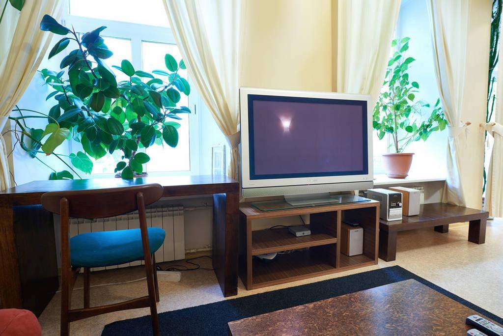 Home-Hotel Apartments On Maidan Nezalezhnosti Square Киев Экстерьер фото