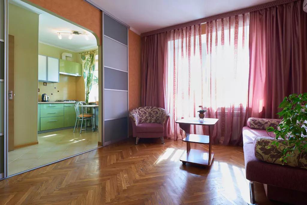 Home-Hotel Apartments On Maidan Nezalezhnosti Square Киев Экстерьер фото